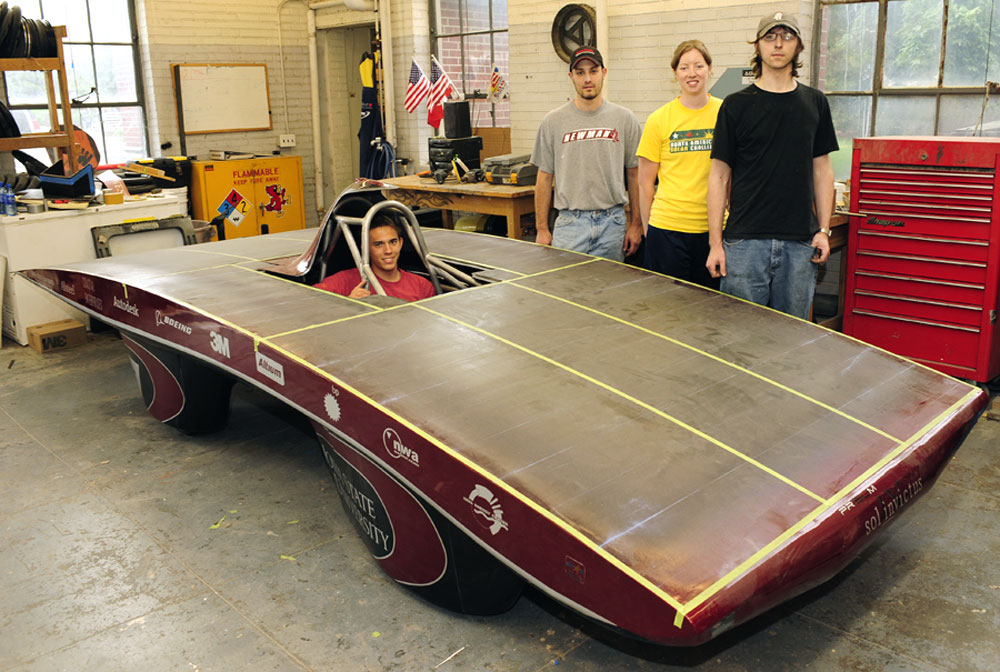 Sol Invictus - Solar-Powered, Student-Built Cross-Country Race Car Almost Ready To Go